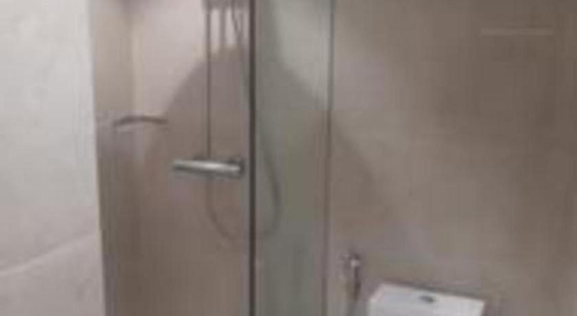 The Day Residence Giacarta Esterno foto
