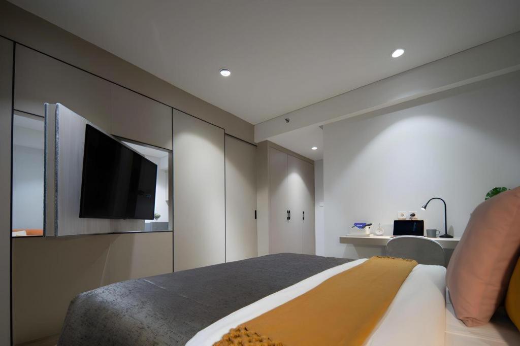 The Day Residence Giacarta Esterno foto