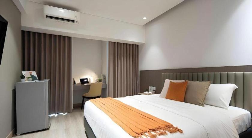 The Day Residence Giacarta Esterno foto
